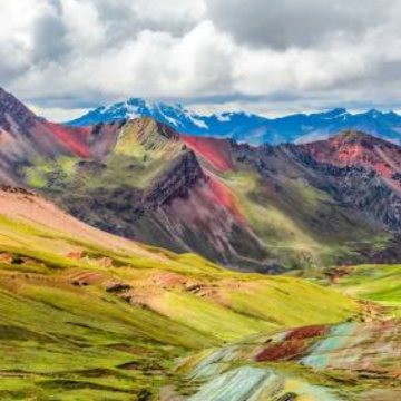 What to do at night in Pitumarca, Peru? 