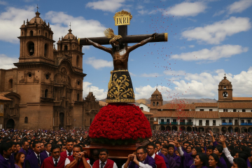 Lord of the Earthquakes in Cusco: History and Andean Devotion 