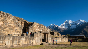 Guía para visitar el complejo arqueológico de Chavín de Huántar y descubrir los secretos de la cultura Chavín