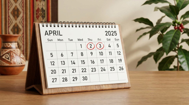calendario de sobremesa abierto en abril con marcación destacada en 2 y 3 de abril, fondo con motivos peruanos discretos